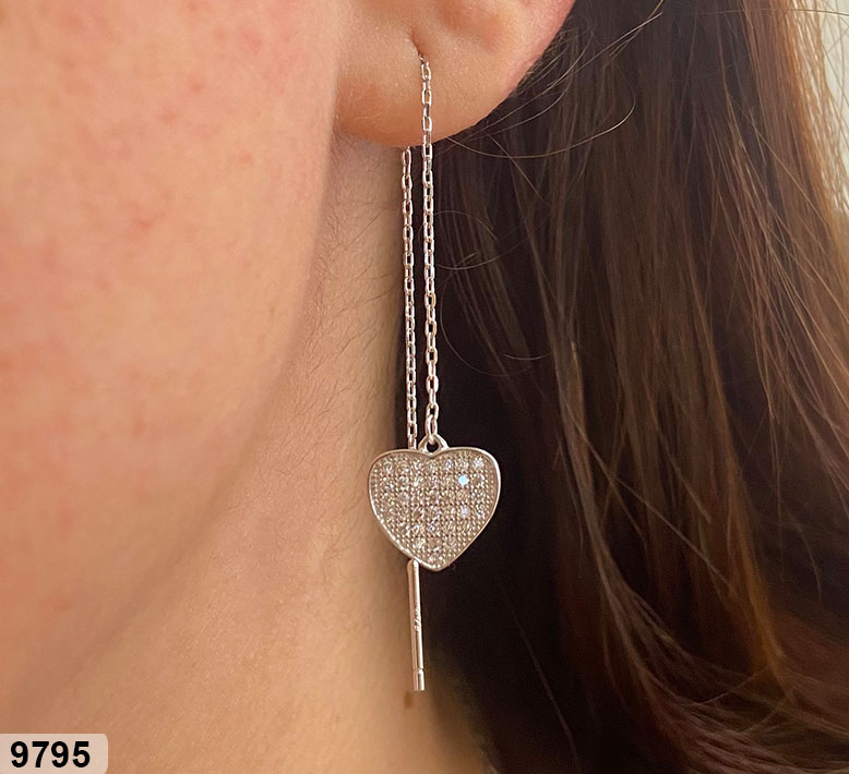 01 BR 09795 AROS AGUJA CORAZÓN CON CÚBIC
