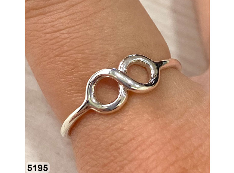 10 AN 05195 INFINITO