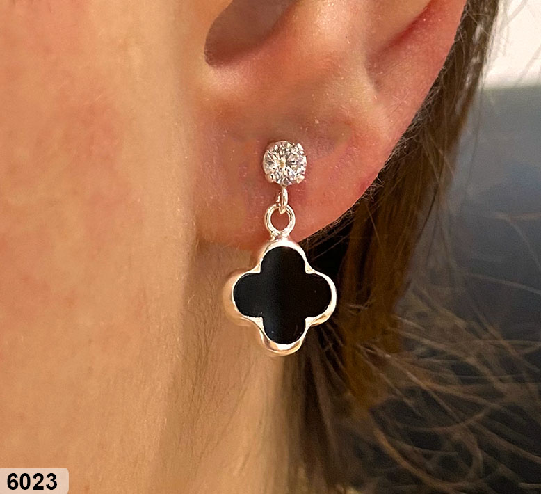 11 BR 06023 TREBOL ESTILO VAN CLEEF NG