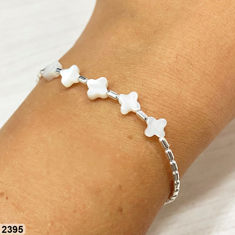 11 PU 02395 X17CM EXT 20CM ESTILO VAN CLEEF TREBOL