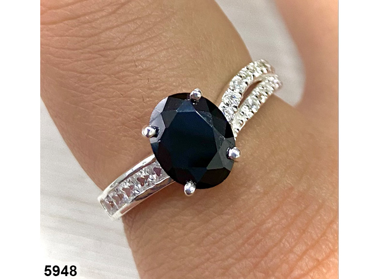 15 AN 05948 NEGRO