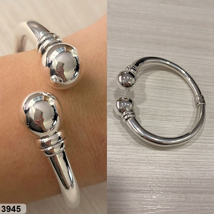 29 ES 03945 65MM