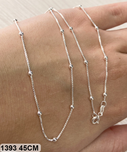 10 CO 01393 X45 VENECIANA CON BOLITAS